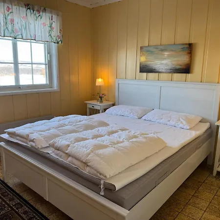 Cozy On Kvarstad Farm Casa de hóspedes