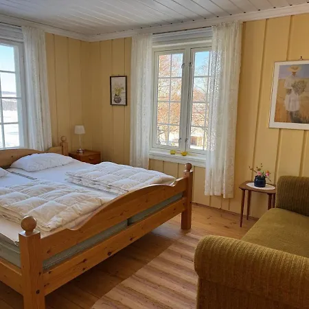 Casa de hóspedes Cozy On Kvarstad Farm Sjusjøen